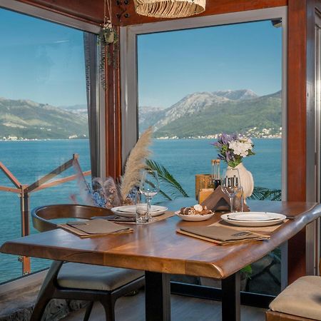 Luxury Sea Residence By Kristina ティヴァト エクステリア 写真