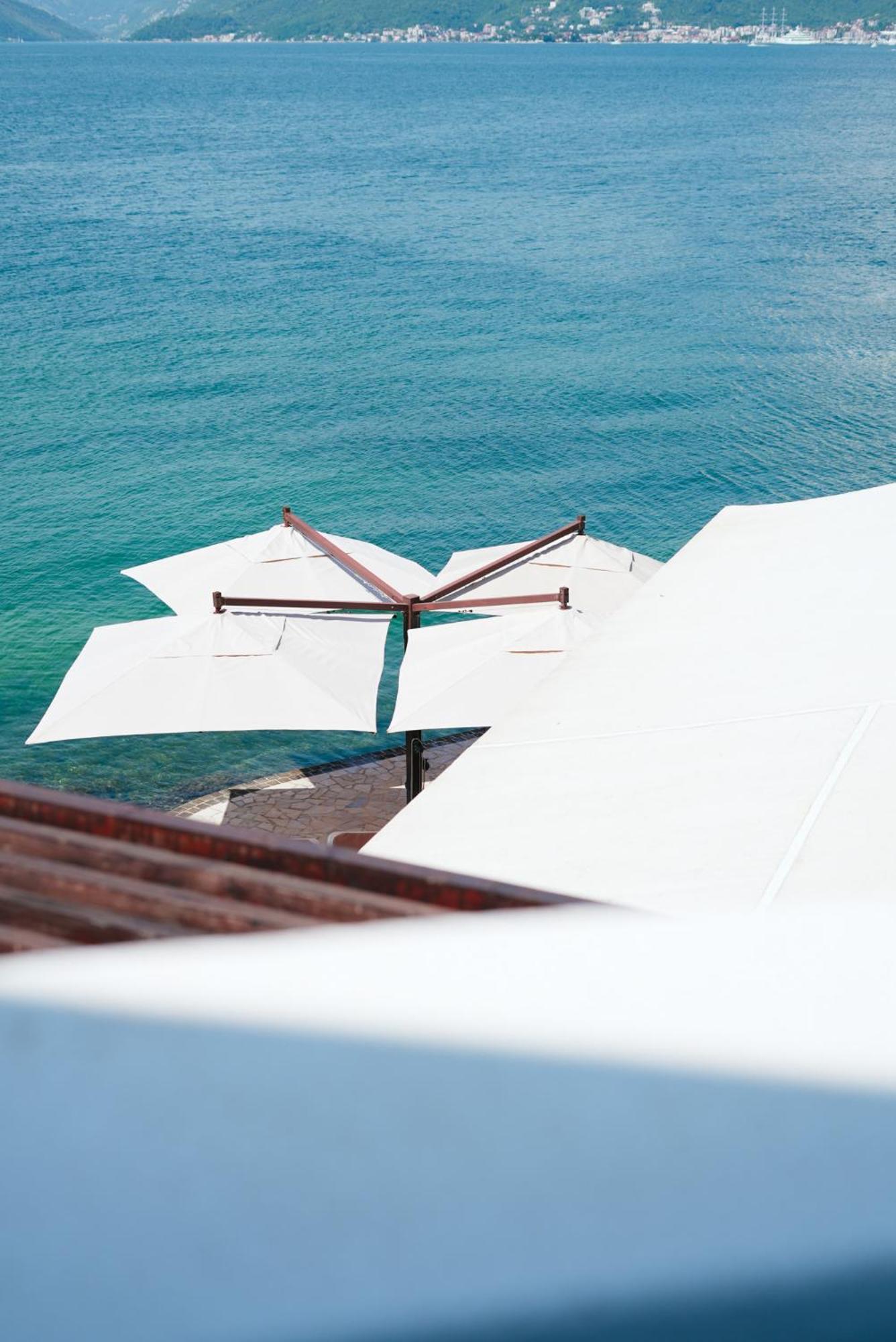 Luxury Sea Residence By Kristina ティヴァト エクステリア 写真